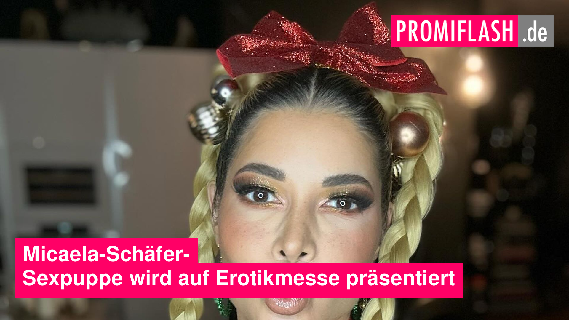 Micaela-Schäfer-Sexpuppe wird auf Erotikmesse präsentiert